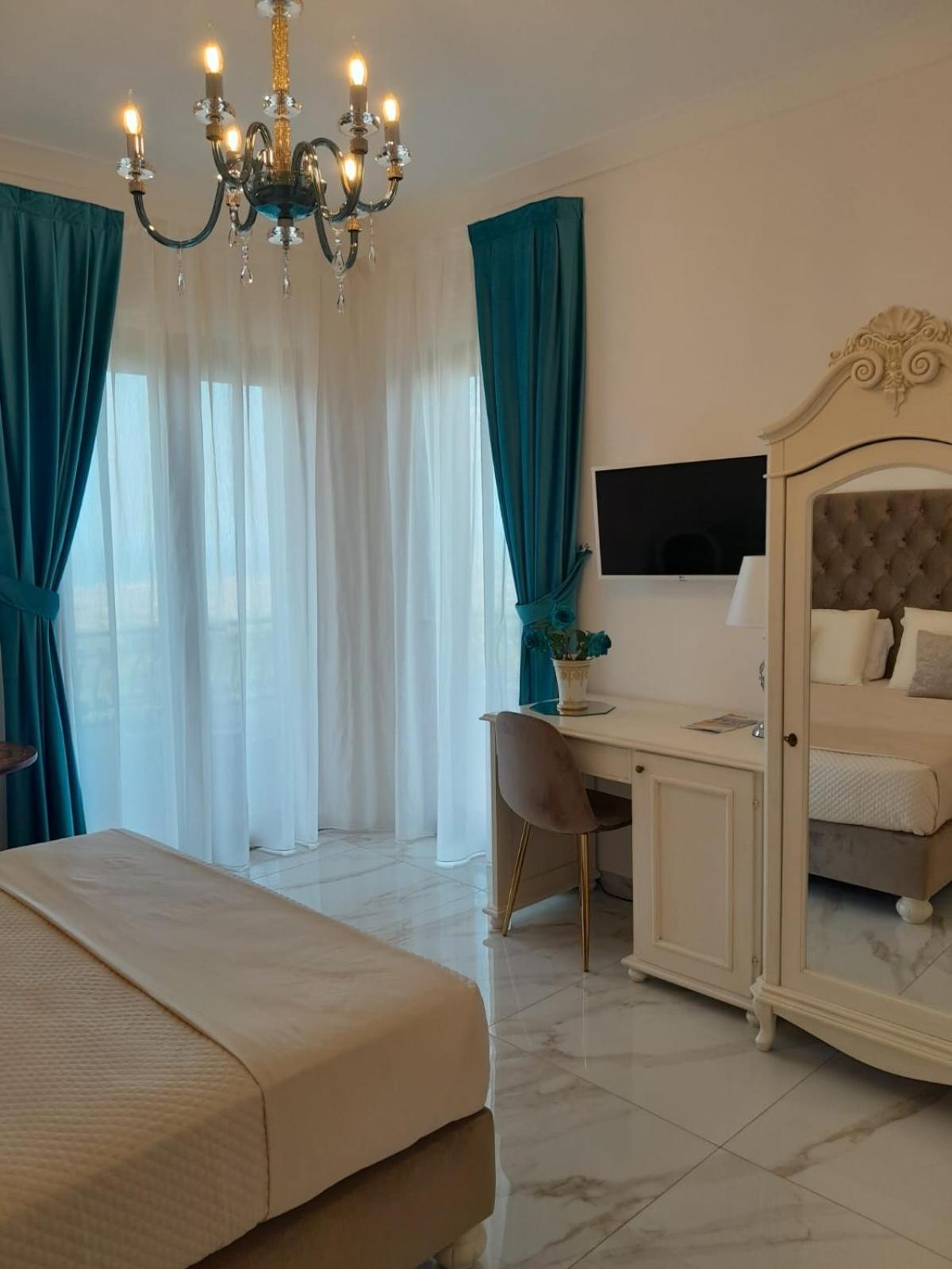 Bed and Breakfast La Vigna Del Vento Casola di Napoli Exterior foto