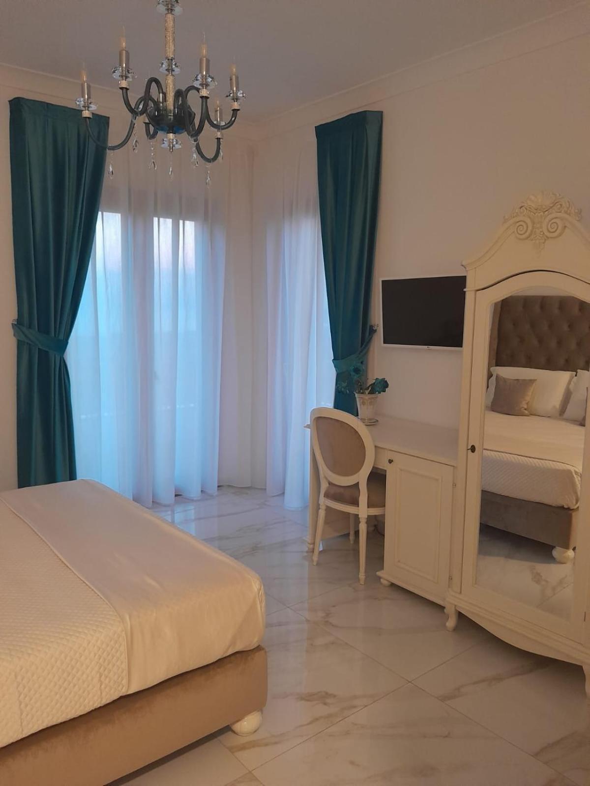 Bed and Breakfast La Vigna Del Vento Casola di Napoli Exterior foto