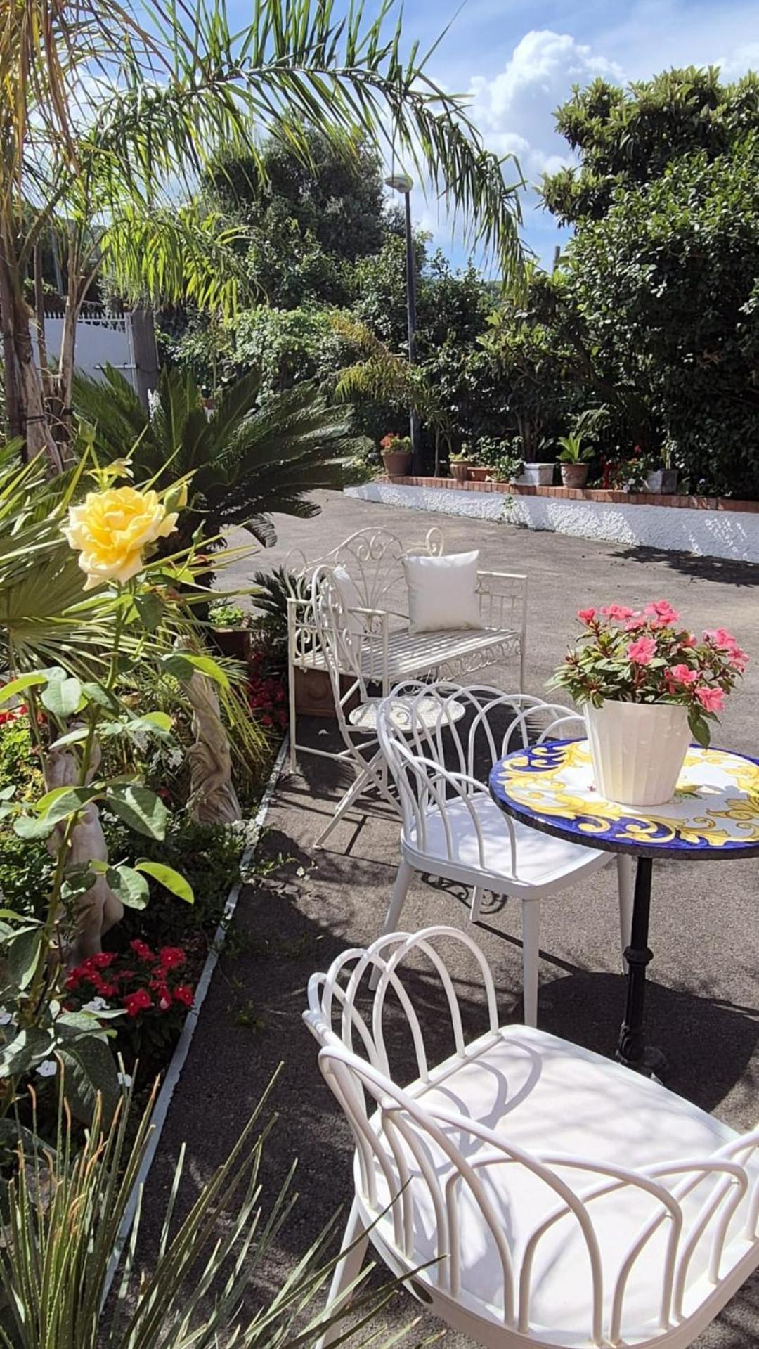 Bed and Breakfast La Vigna Del Vento Casola di Napoli Exterior foto
